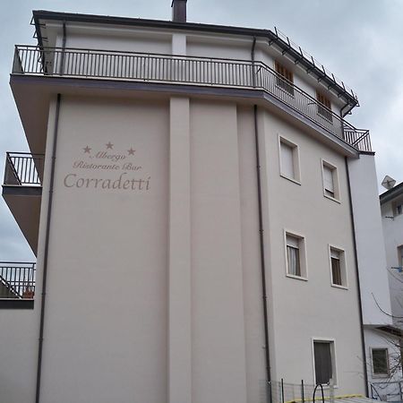 Albergo Corradetti Castel Di Sangro Exterior photo