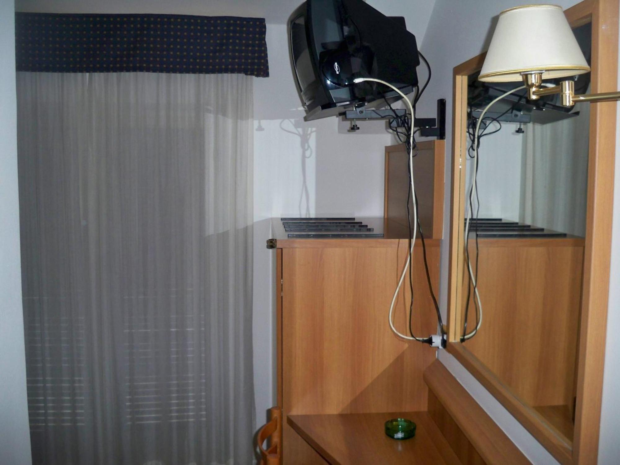 Albergo Corradetti Castel Di Sangro Exterior photo